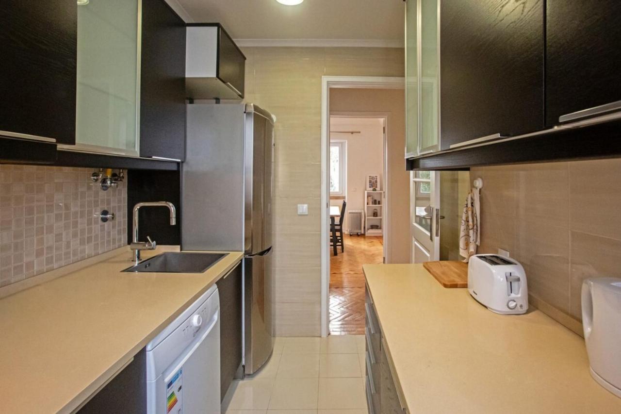 Cosy 1 Bedroom Apartment in Belém Lissabon Buitenkant foto